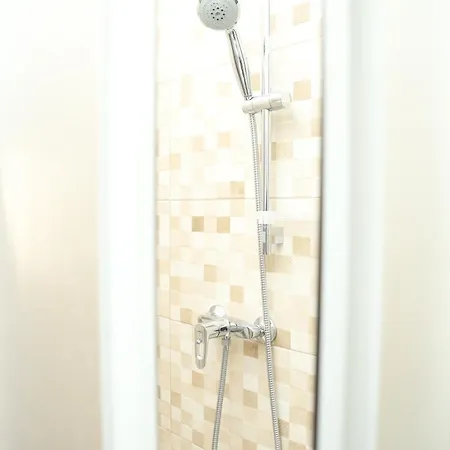 Gocce Di Luce 圣卢西铎